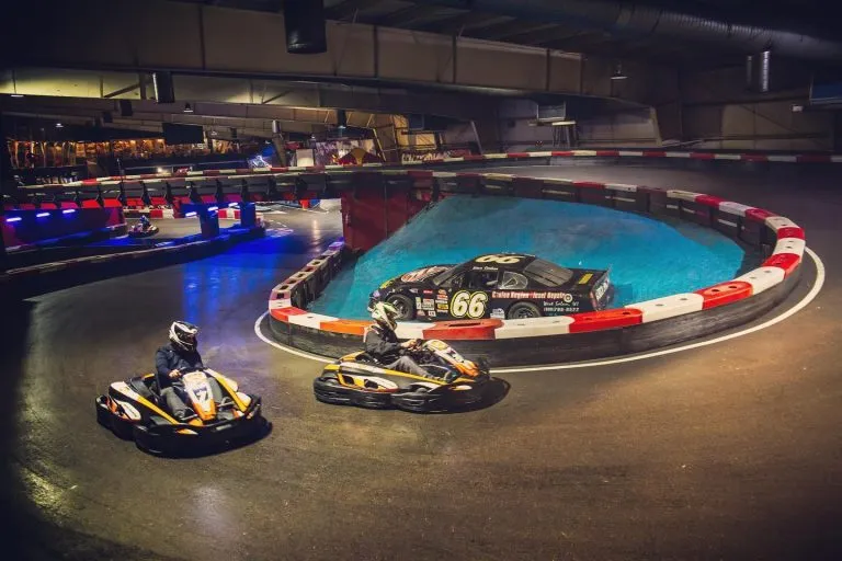 Indoor karting
