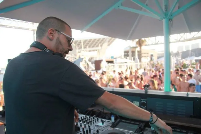 Pool party barcelona